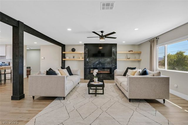 523 Emden Street, Henderson, NV 89015
