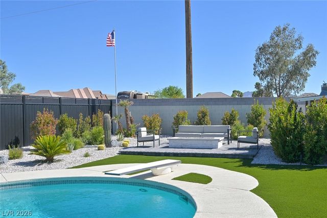 523 Emden Street, Henderson, NV 89015