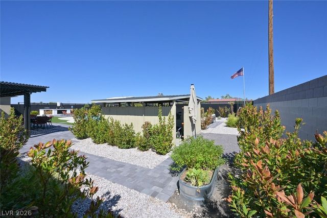523 Emden Street, Henderson, NV 89015