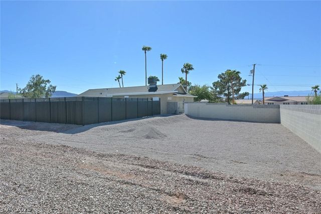 523 Emden Street, Henderson, NV 89015
