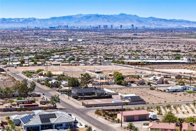 523 Emden Street, Henderson, NV 89015