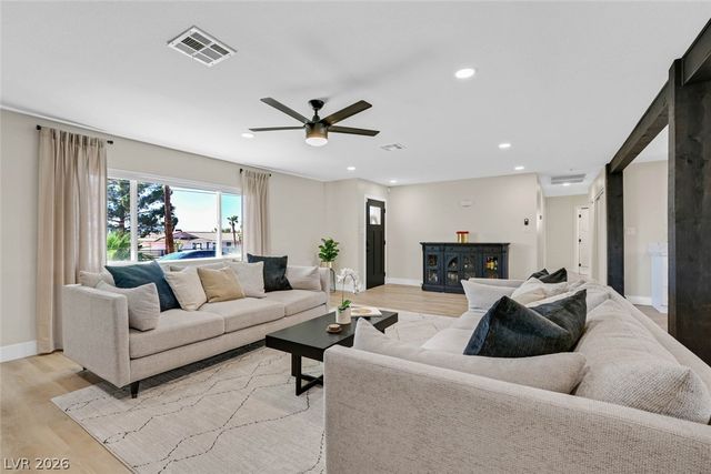523 Emden Street, Henderson, NV 89015
