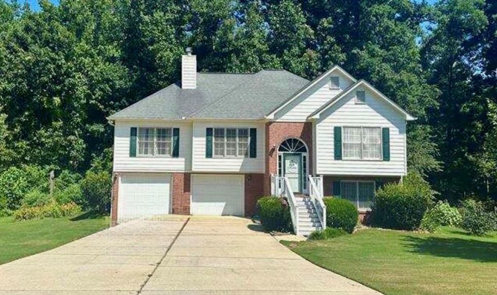 284 Legend Creek Lane, Douglasville, GA 30134