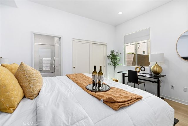129 Terrapin, Irvine, CA 92618