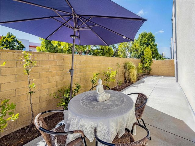 129 Terrapin, Irvine, CA 92618