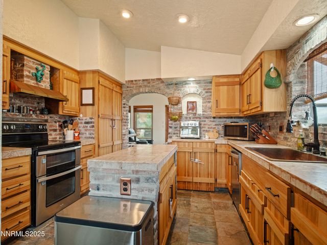 1263 Bronco Circle, Minden, NV 89423
