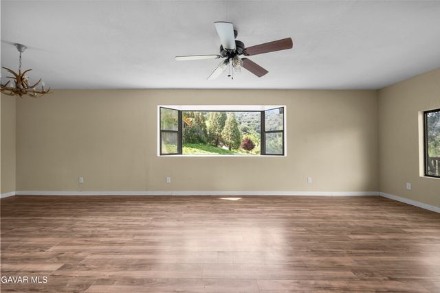 29570 Butterfield Way, Tehachapi, CA 93561