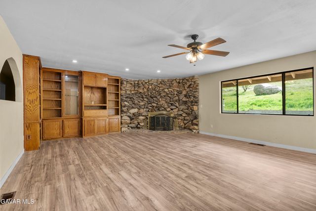 29570 Butterfield Way, Tehachapi, CA 93561