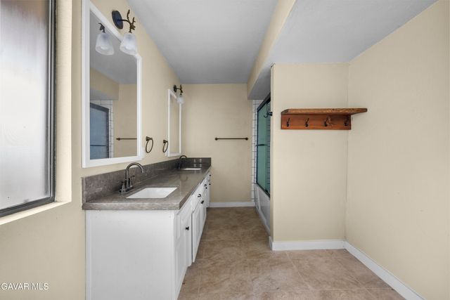 29570 Butterfield Way, Tehachapi, CA 93561