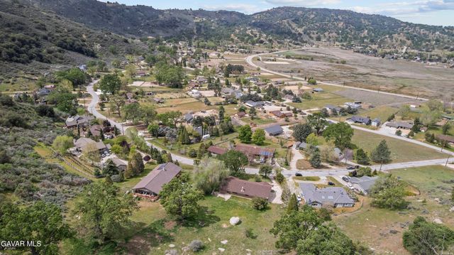 29570 Butterfield Way, Tehachapi, CA 93561