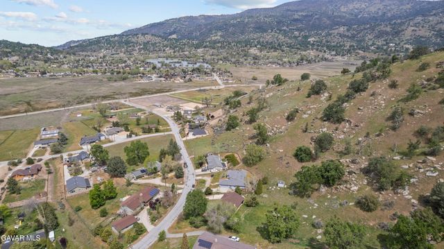 29570 Butterfield Way, Tehachapi, CA 93561
