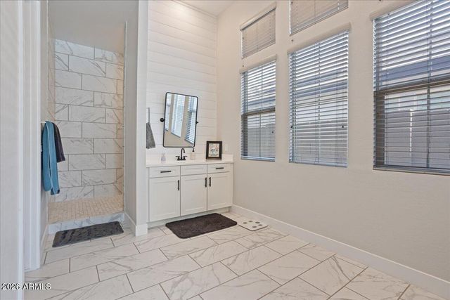 21147 W HILLCREST Boulevard, Buckeye, AZ 85396