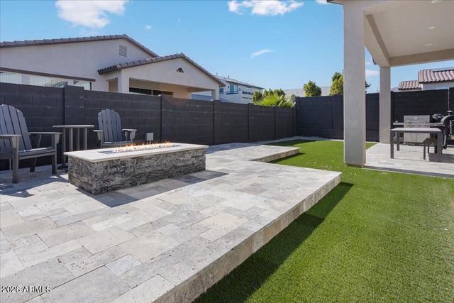 21147 W HILLCREST Boulevard, Buckeye, AZ 85396