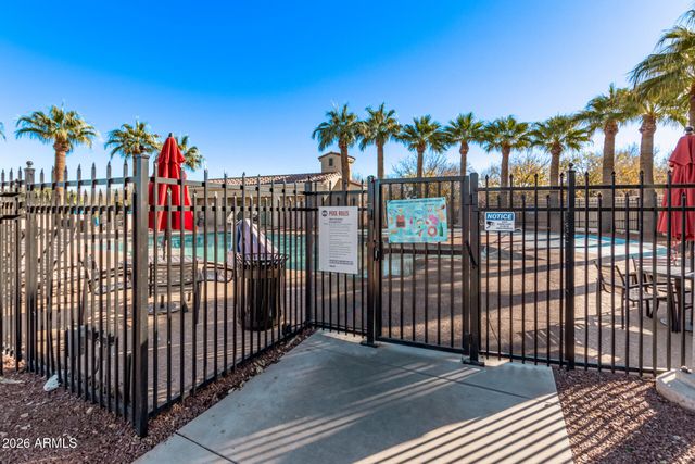 21147 W HILLCREST Boulevard, Buckeye, AZ 85396