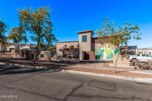 21147 W HILLCREST Boulevard, Buckeye, AZ 85396