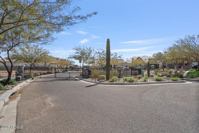 21147 W HILLCREST Boulevard, Buckeye, AZ 85396