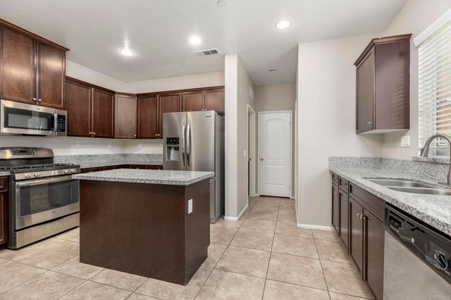 37337 Paseo Violeta, Murrieta, CA 92563