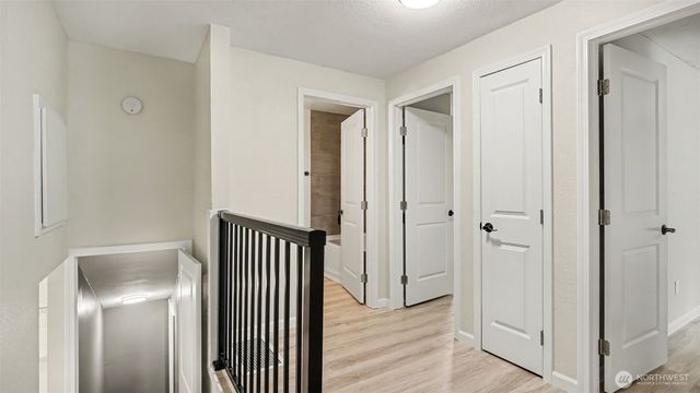 10220 319th Avenue NE, Carnation, WA 98014