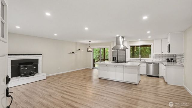 10220 319th Avenue NE, Carnation, WA 98014