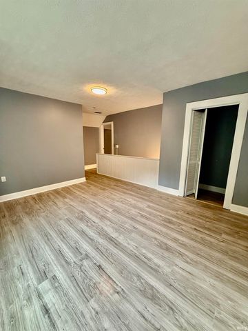 1514 W Louisiana Street, Evansville, IN 47710