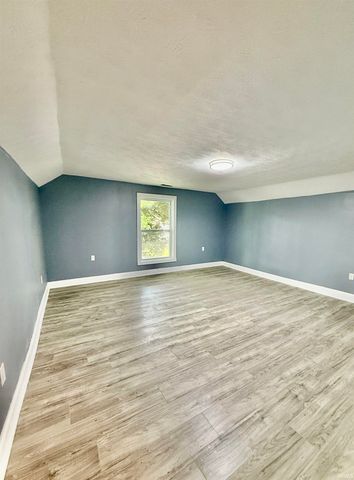 1514 W Louisiana Street, Evansville, IN 47710