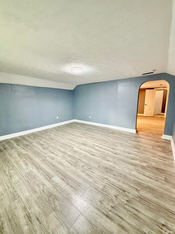 1514 W Louisiana Street, Evansville, IN 47710