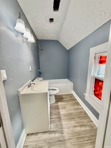 1514 W Louisiana Street, Evansville, IN 47710