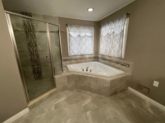 50181 Dante Court, New Baltimore, MI 48047