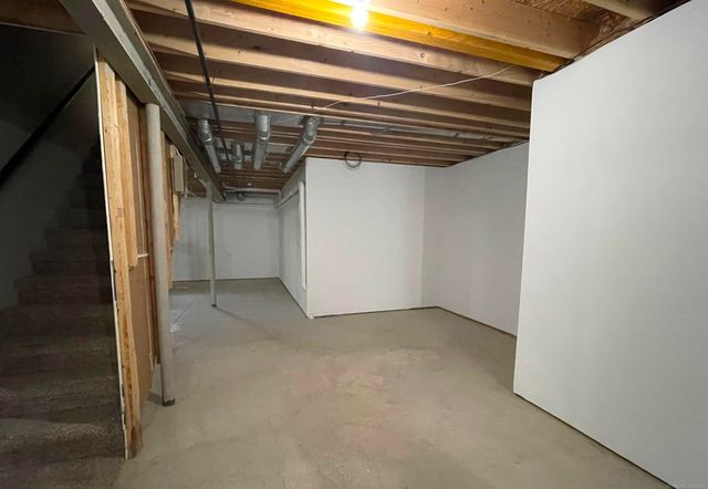 50181 Dante Court, New Baltimore, MI 48047