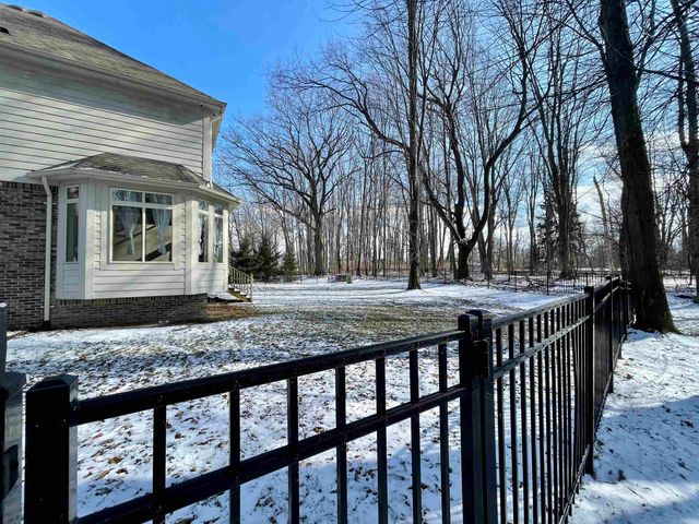 50181 Dante Court, New Baltimore, MI 48047