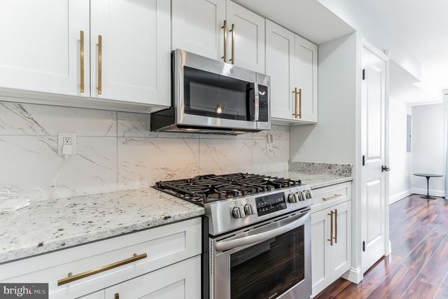 2511 WEST ST SE, Washington, DC 20020