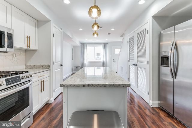 2511 WEST ST SE, Washington, DC 20020