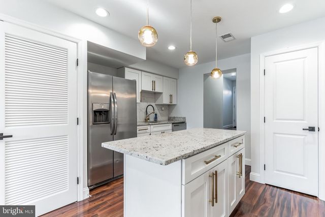 2511 WEST ST SE, Washington, DC 20020