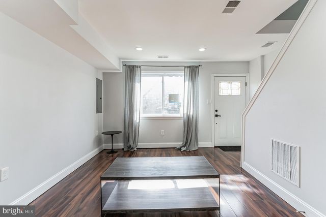 2511 WEST ST SE, Washington, DC 20020