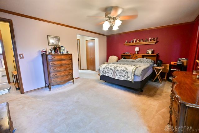 2424 Rockingham Drive, Troy, OH 45373