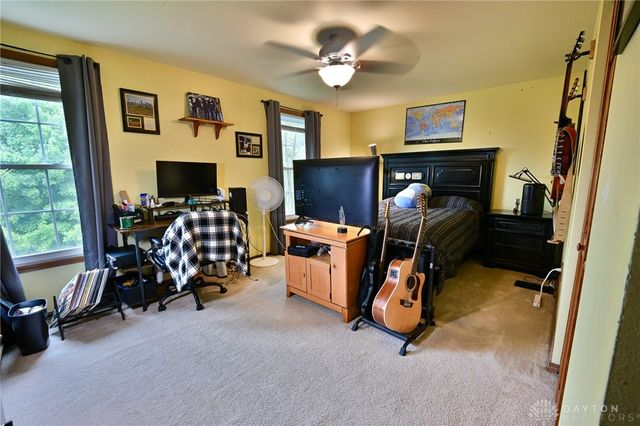 2424 Rockingham Drive, Troy, OH 45373