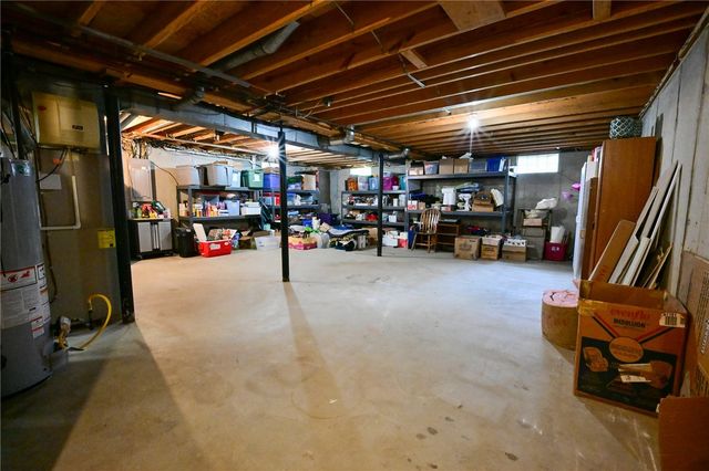 2424 Rockingham Drive, Troy, OH 45373