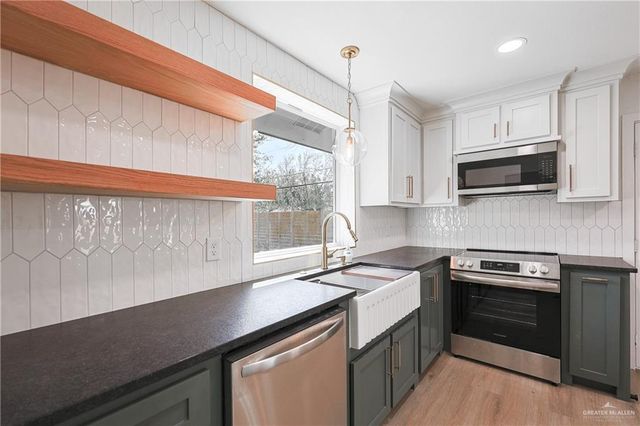 413 Aldrin Street, Donna, TX 78537