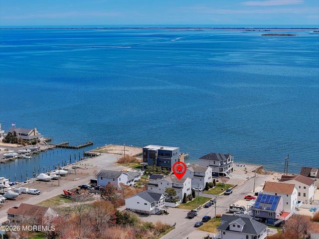 105 Atlantic Avenue, Waretown, NJ 08758