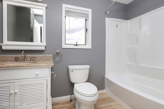 105 Atlantic Avenue, Waretown, NJ 08758