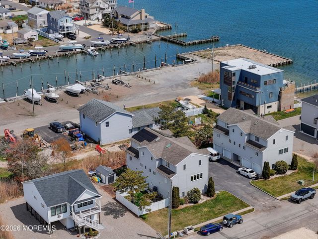 105 Atlantic Avenue, Waretown, NJ 08758