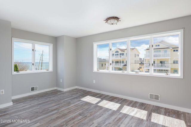 105 Atlantic Avenue, Waretown, NJ 08758