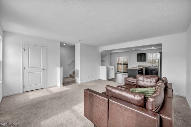 716 Pine Spring Drive, Painesville Twp, OH 44077