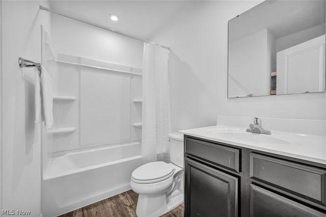 716 Pine Spring Drive, Painesville Twp, OH 44077