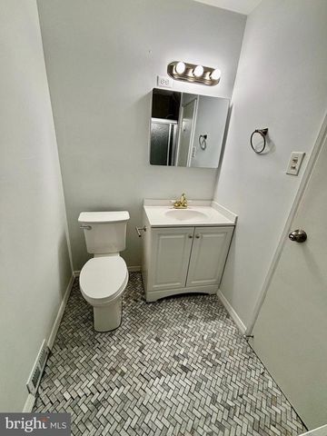 4703 ST DENIS DR, Philadelphia, PA 19114