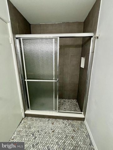 4703 ST DENIS DR, Philadelphia, PA 19114