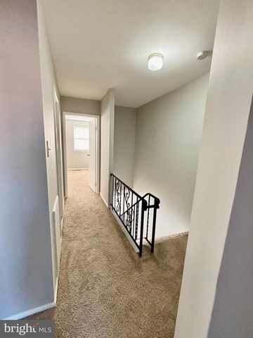 4703 ST DENIS DR, Philadelphia, PA 19114