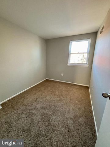 4703 ST DENIS DR, Philadelphia, PA 19114