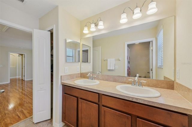 9609 ROYAL FERN COURT, Tampa, FL 33647