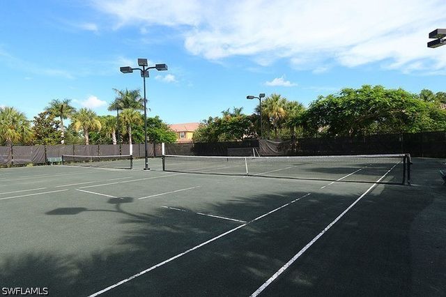 6525 Monterey PT 203, Naples, FL 34105